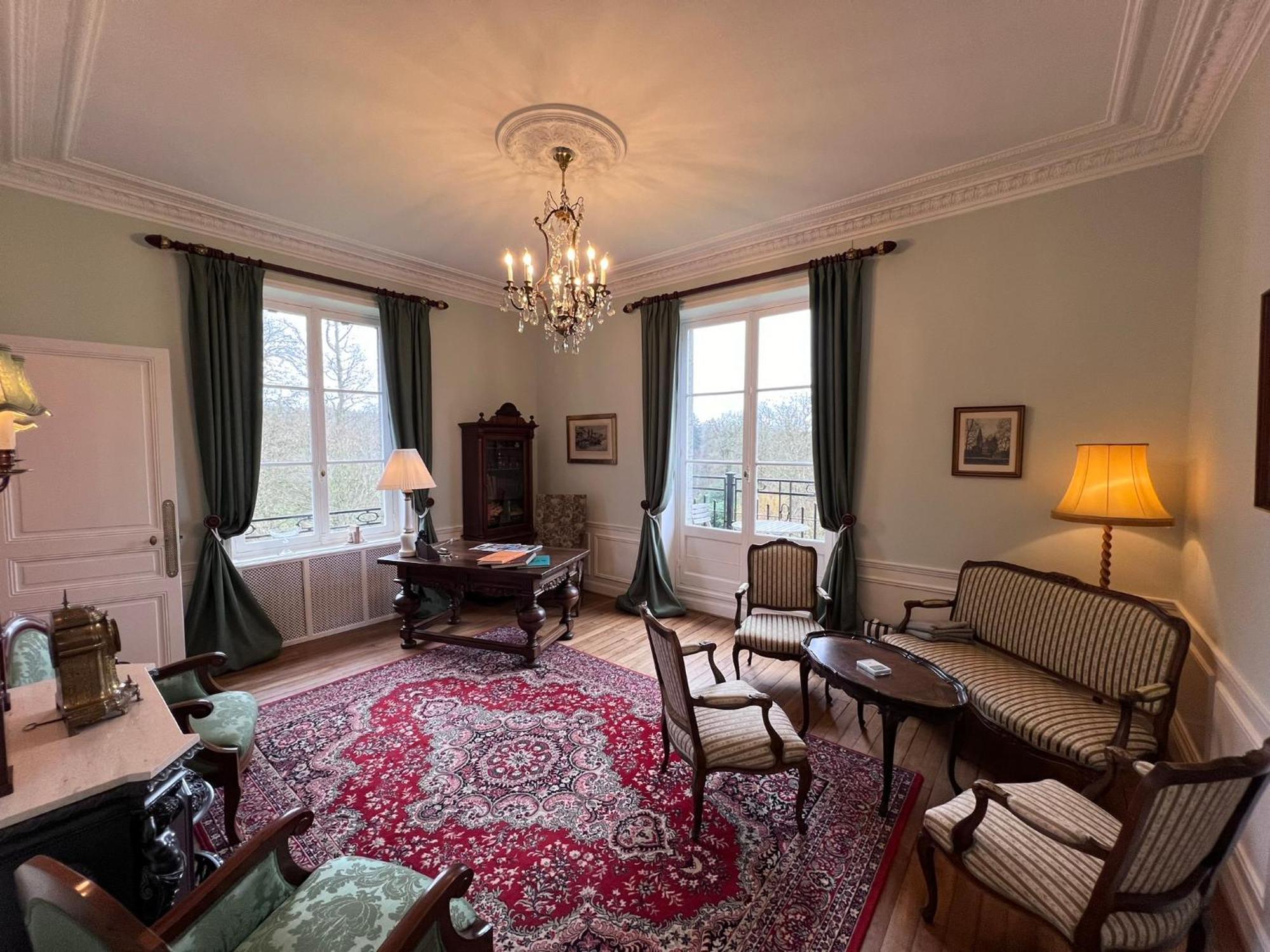 Superior King Room