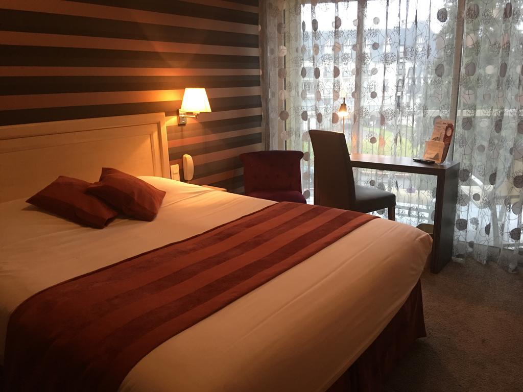 Classic Double Room,370998955:JPEG